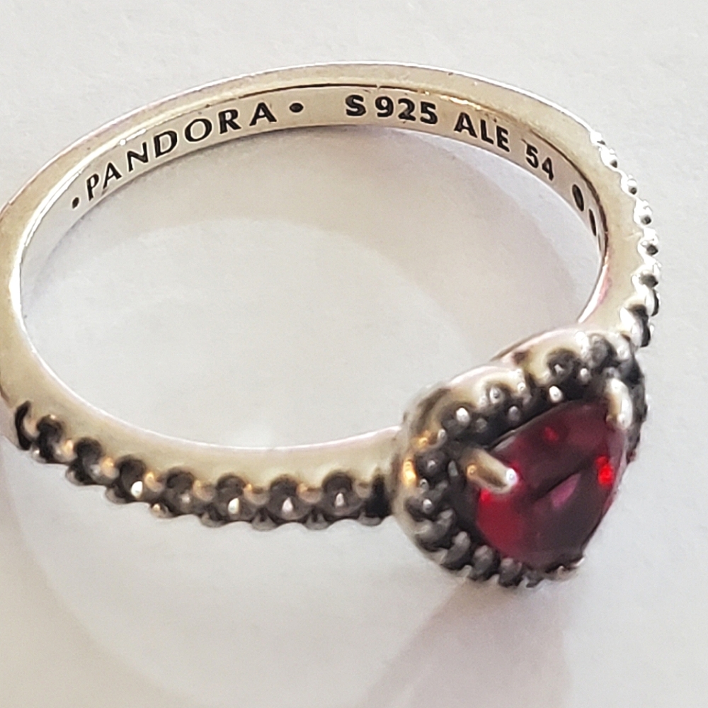 Authentic New Pandora Elevated Red Heart Ring S92… - image 2